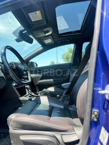 Hyundai Elantra-9