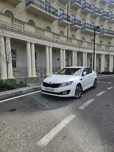 Kia Optima-1