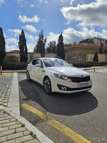 Kia Optima-2