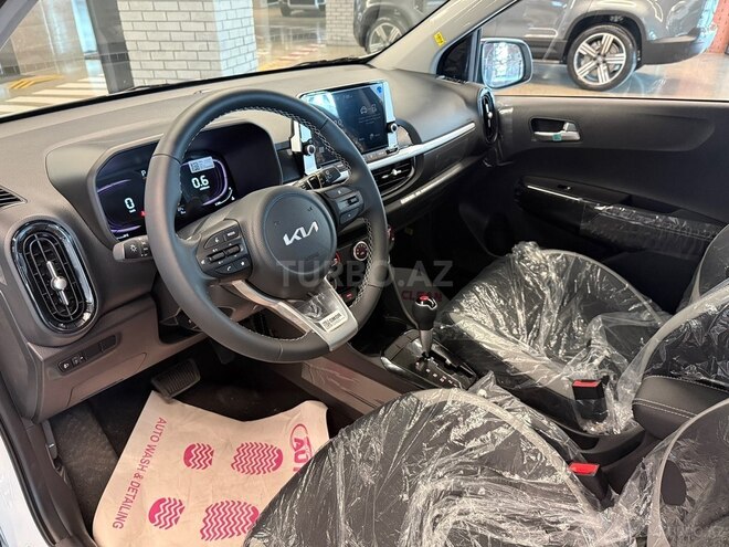 Kia Picanto-12