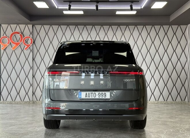 Lynk & Co 900-7