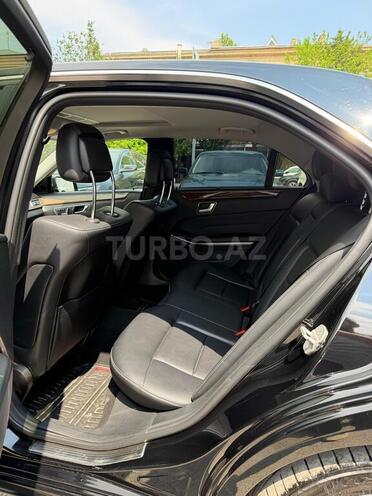 Mercedes E 300-7