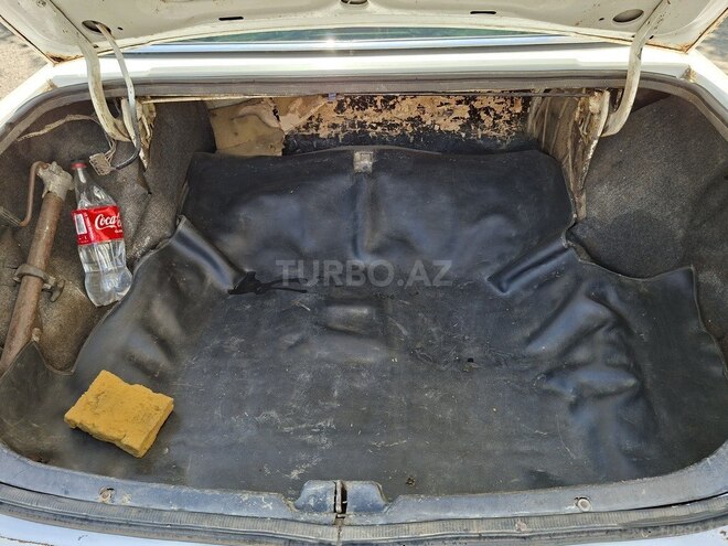 GAZ 3110 "Volga"-10