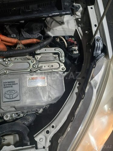 Toyota Aqua-11