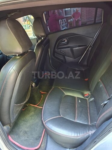 Kia Rio-6