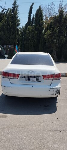 Hyundai Sonata-2