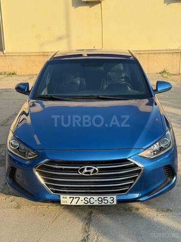 Hyundai Elantra-6