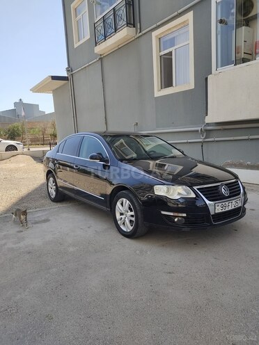 Volkswagen Passat-10