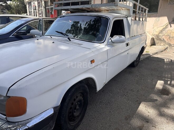 GAZ 3308-4