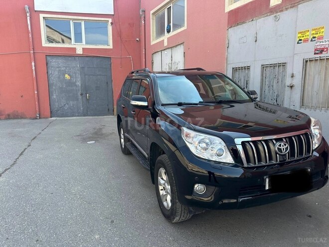 Toyota Land Cruiser Prado-5