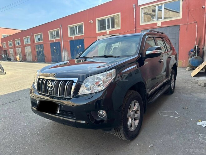 Toyota Land Cruiser Prado-6