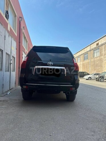 Toyota Land Cruiser Prado-2