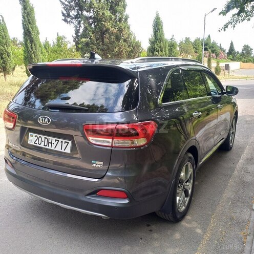 Kia Sorento-5