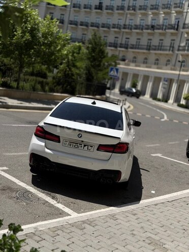BMW 530-2