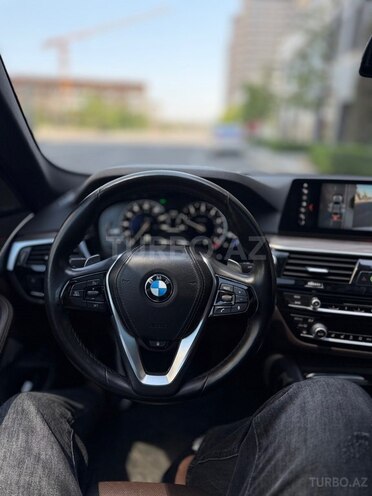 BMW 530-8
