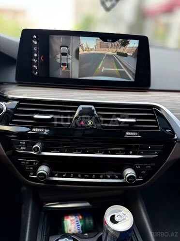 BMW 530-13
