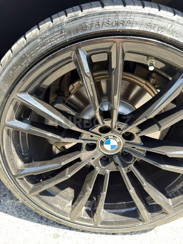BMW 530-19