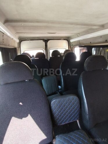 Ford Transit-5