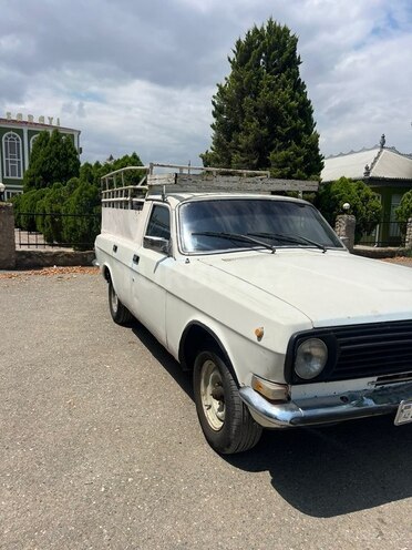 GAZ 24 "Volga"-6