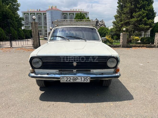 GAZ 24 "Volga"-1