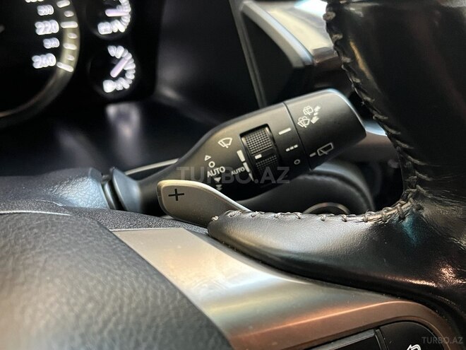 Lexus LX 450d-20