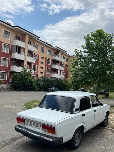LADA (VAZ) 2107-3
