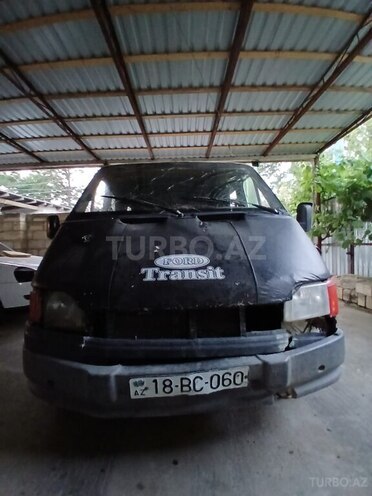 Ford Transit Connect-3