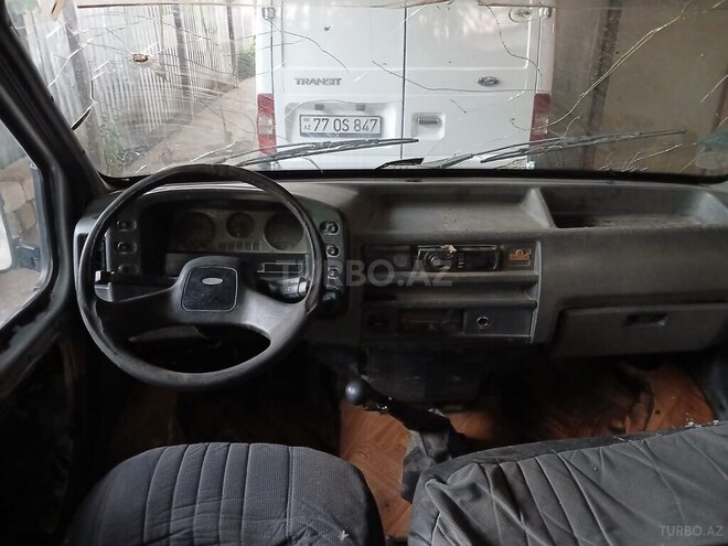Ford Transit Connect-7