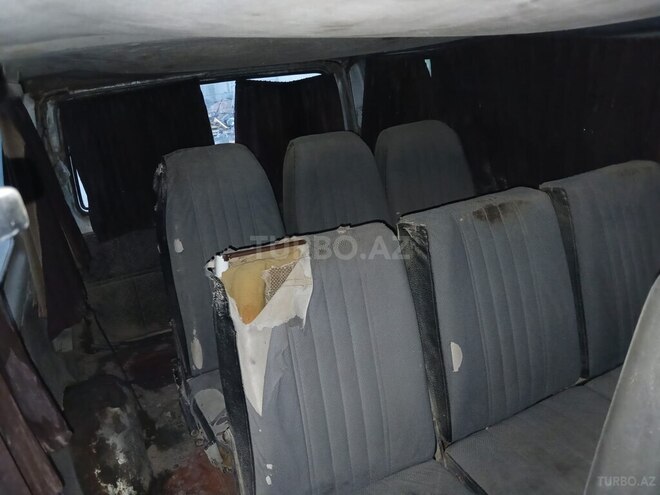 Ford Transit Connect-8