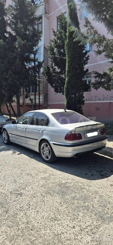 BMW 320-4