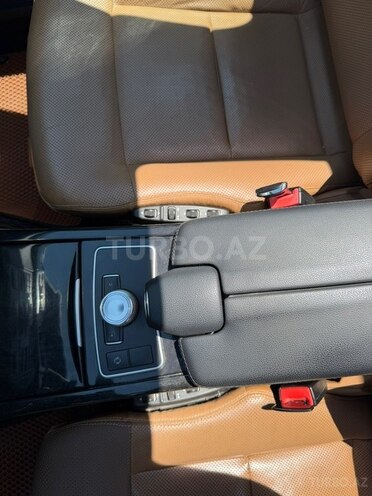 Mercedes E 220-9