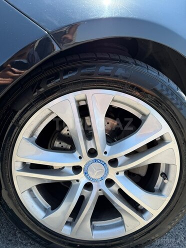 Mercedes E 220-6