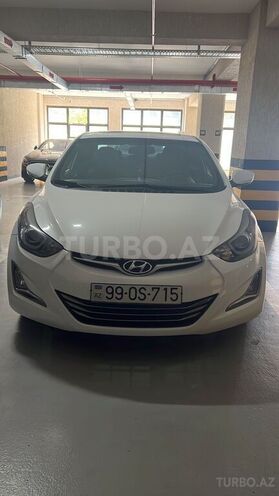 Hyundai Elantra-5