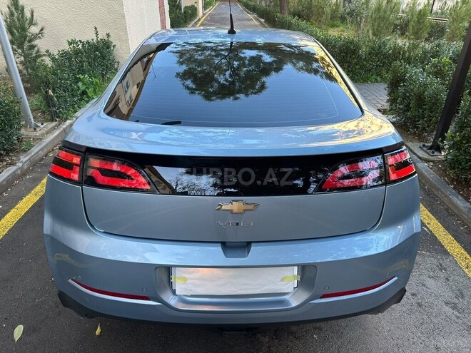 Chevrolet Volt-2