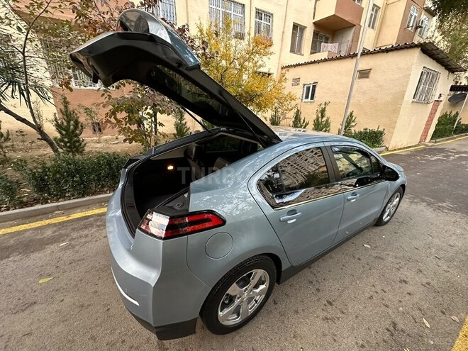 Chevrolet Volt-7