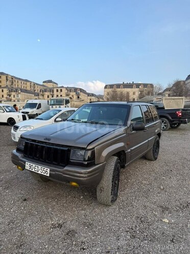Jeep Grand Cherokee-8