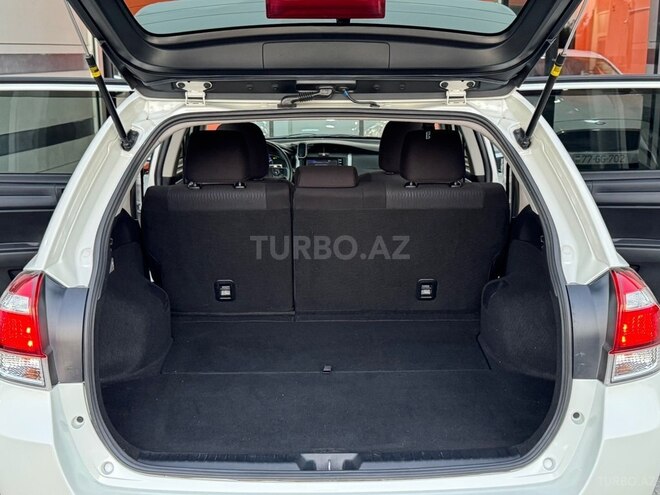 Toyota Corolla Fielder-12