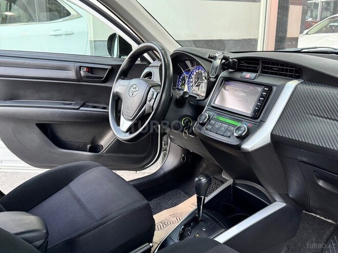 Toyota Corolla Fielder-16