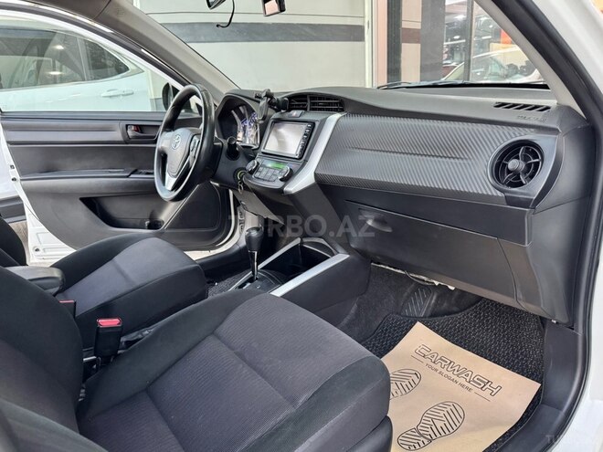 Toyota Corolla Fielder-17