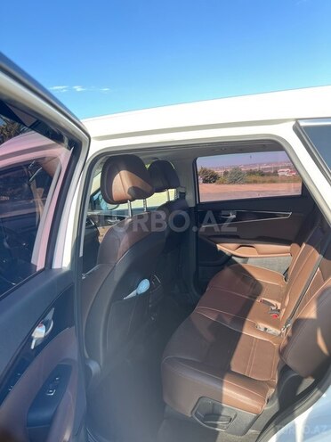 Kia Sorento-10