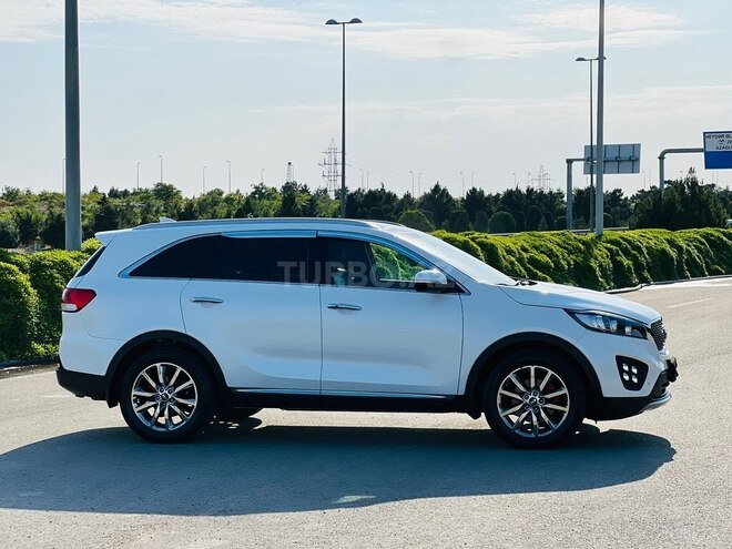 Kia Sorento-4