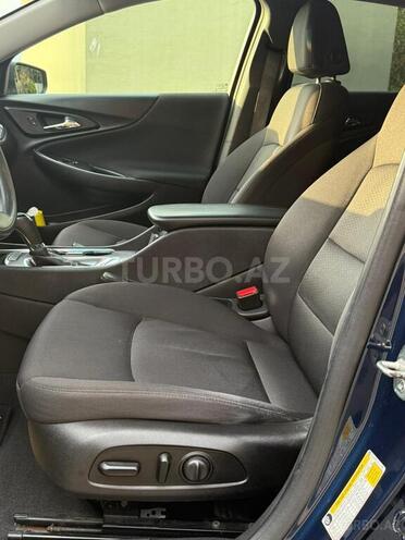 Chevrolet Malibu-12