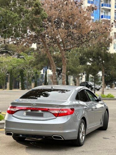 Hyundai Grandeur-5