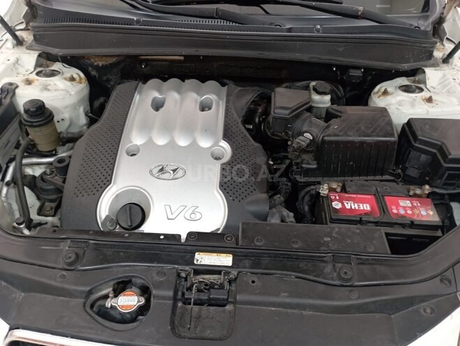 Hyundai Santa Fe-6
