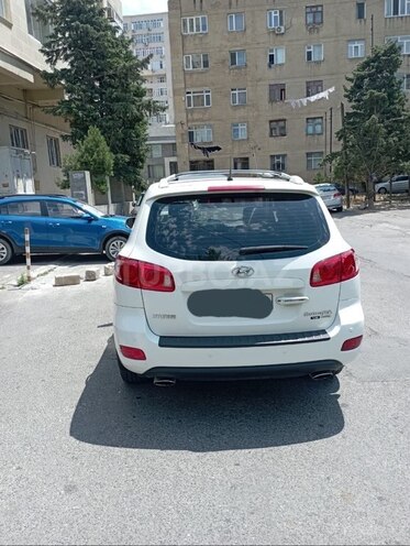 Hyundai Santa Fe-4