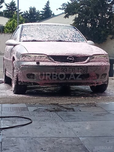 Opel Vectra-1