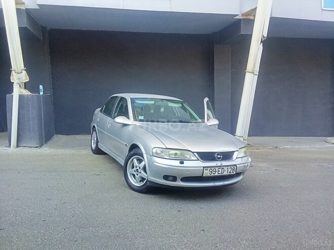 Opel Vectra-9