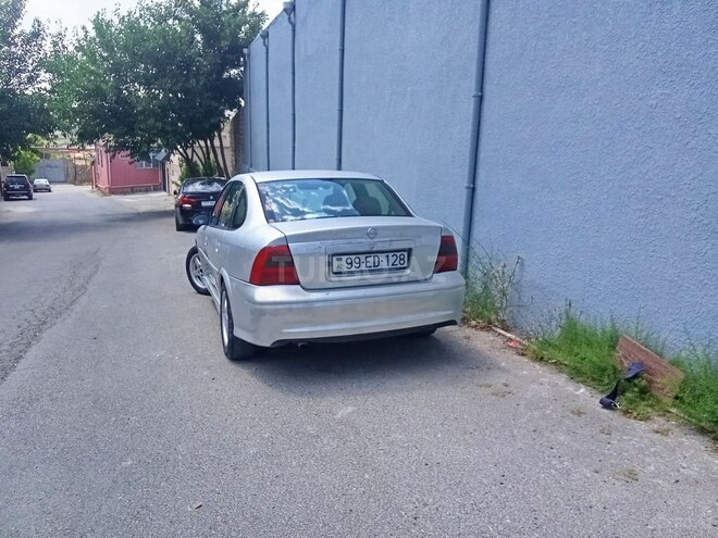 Opel Vectra-5