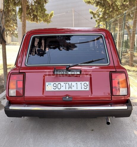 LADA (VAZ) 2104-2