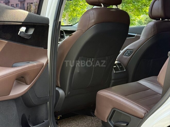 Kia Sorento-18